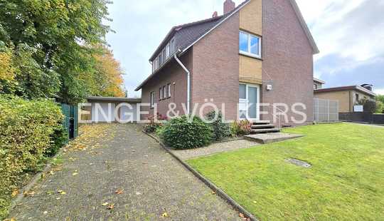 Bild von Gepflegtes Zweifamilienhaus in Jever: Solide Kapitalanlage