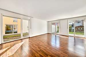 PET FRIENDLY 2011 DUPLEX HOUSE! 
approx. 166 m², 4.5-Room, 3.5-Bed, 2.25-Bath, Garage and Parking – Die vollständige Adresse der Immobilie erhältst du vom Anbieter., 65205 Erbenheim, Wiesbaden – Vorschaubild 5