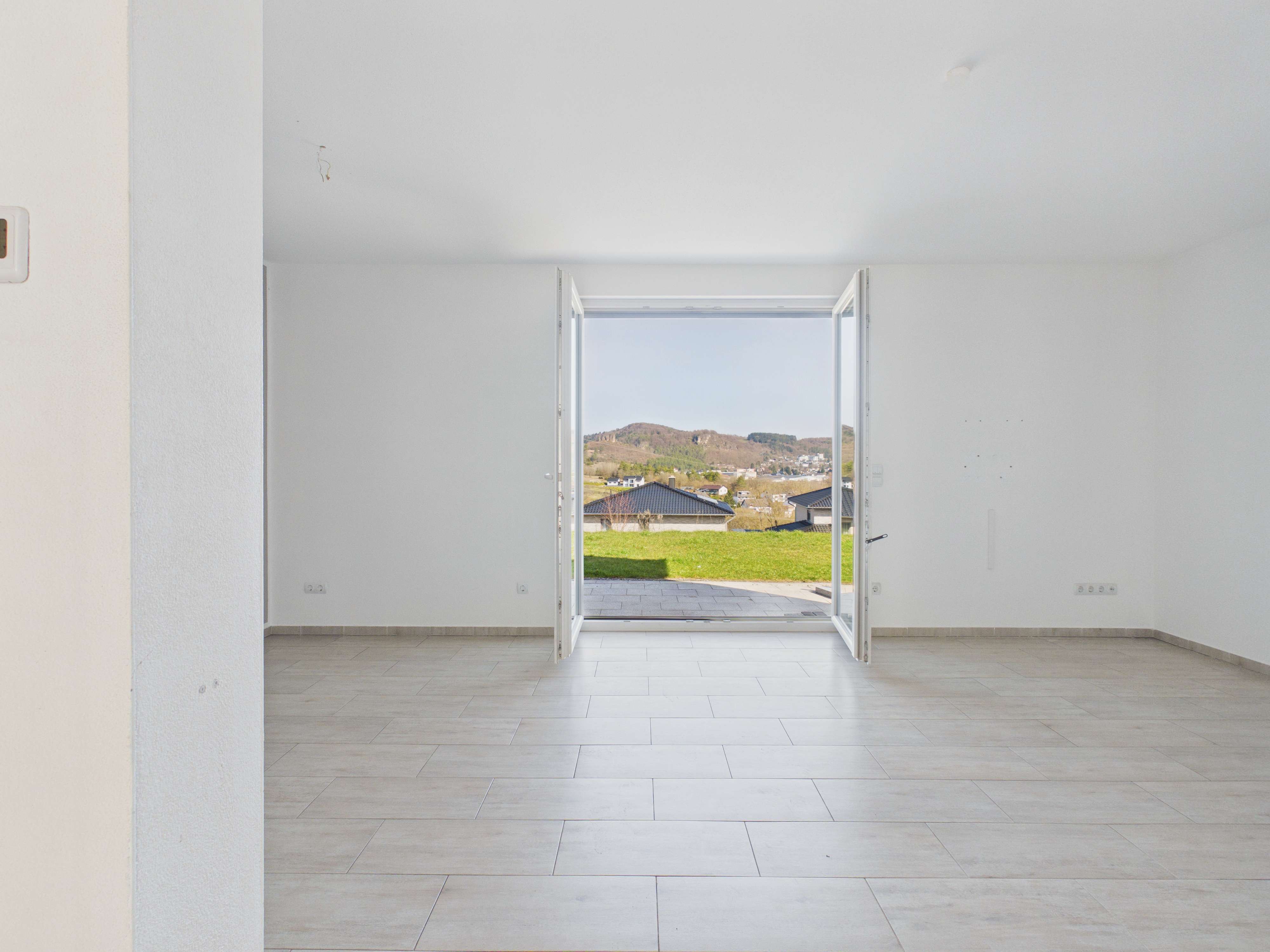 Immobilie in Gerolstein - Jeweils 1 Doppelhaushälfte zu verkaufen. Familienglück gesucht ? Hier sind Sie genau richtg ! - Bild 5