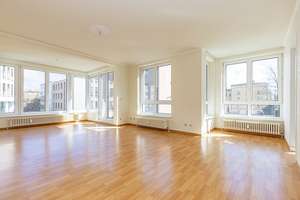 Bezugsfreie 2-Zimmer-Wohnung in der Westlichen Vorstadt - ruhig und sonnendurchflutet!