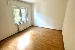 🏡 Ruhig gelegenes Haus mit großem Balkon und besonderem Flair – Die vollständige Adresse der Immobilie erhältst du vom Anbieter., 65201 Schierstein, Wiesbaden – Vorschaubild 10
