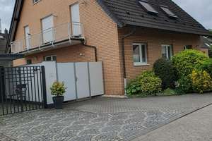Zweifamilienhaus in bevorzugter Wohnlage – Die vollständige Adresse der Immobilie erhältst du vom Anbieter., 40878 Zentrum, Ratingen – Vorschaubild 1