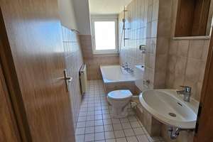 Gemütliche Dachgeschoßwohnung mit 3 Zimmern – Zentgrafenstraße 132, 34130 Kirchditmold, Kassel – Vorschaubild 3