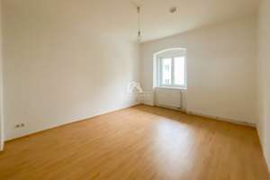 HELLE 2 ZIMMER WOHNUNG IN GRÜNER OASE |HOCHPARTERRE | PROVISIONSFREI | – Rudolf-Schwarz-Straße 26, 10407 Prenzlauer Berg, Berlin – Vorschaubild 1