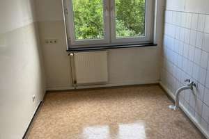 Geräumige 3-Zimmer Wohnung in Gießen für Selbstrenovierer! – Menzelstraße 16, 35396 Gießen-Nord, Gießen – Vorschaubild 6