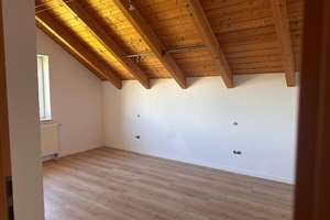 Maisonettewohnung mit Hauscharakter, Rollstuhl-Aufzug, Doppelgarage und großer Dachterrasse – Zum Karpfen 10a, 88662 Überlingen – Vorschaubild 7