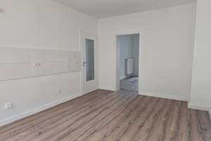 **Hochwertig sanierte Wohnung – Balkon inklusive** – Mülheimer Str. 82, 45145 Frohnhausen, Essen – Vorschaubild 3