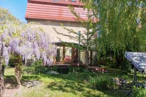 Großzügiges Mehrgenerationenhaus (10 Zimmer) mit Wintergarten, Kaminofen und Sauna - Provisionsfrei! – Die vollständige Adresse der Immobilie erhältst du vom Anbieter., 12621 Kaulsdorf, Berlin – Vorschaubild 1