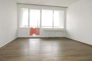 Praktisch geschnittene 4-Zi.-EG-Whg. mit sonniger Loggia – Dasnöckel 100, 42329 Vohwinkel, Wuppertal – Vorschaubild 2