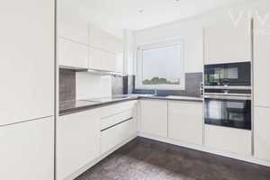 Bereit zum Einzug? Helle Traumwohnung im Herzen von Golzheim mit XL Loggia zzgl. Stellplatz – Düsseldorf – Vorschaubild 1