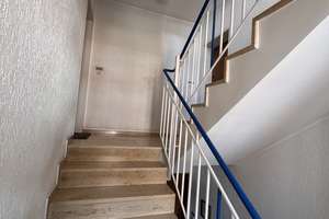 Zentral gelegene 3,5-Zimmer-Wohnung mit Balkon und grünem Ausblick – Robert-Koch-Straße 31, 45879 Altstadt, Gelsenkirchen – Vorschaubild 4
