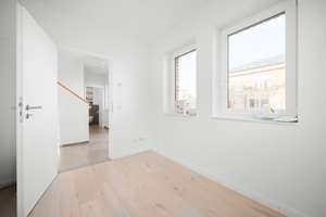 Repräsentatives und energieeffizientes Einfamilienhaus in ruhiger Feldrandlage – Die vollständige Adresse der Immobilie erhältst du vom Anbieter., 24235 Laboe – Vorschaubild 12