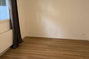 Ruhige Altbauwohnung mit eigenem Grün – Paulusstr. 22/1, 70197 Vogelsang, Stuttgart – Vorschaubild 2