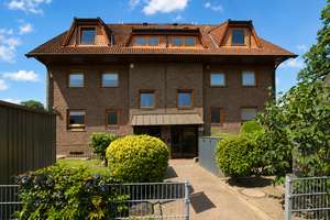 Haus in Haus! Großzügige Wohnung mit eigenem Garten