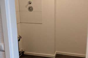 Helle und frisch sanierte 1-Zimmer-Wohnung in Bonn-Beuel (Zentrum) – Kreuzstraße 19, 53225 Beuel-Mitte, Bonn – Vorschaubild 4