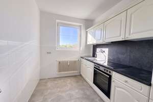 Lichtdurchflutete 3-Zimmer-Wohnung mit großem Balkon in Lübeck-St. Lorenz Nord – Die vollständige Adresse der Immobilie erhältst du vom Anbieter., 23556 Sankt Lorenz Nord, Lübeck – Vorschaubild 10