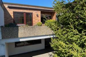 Bungalow - sehr großzügig geschnitten in Heilbronn-Böckingen – Die vollständige Adresse der Immobilie erhältst du vom Anbieter., 74080 Böckingen, Heilbronn – Vorschaubild 2