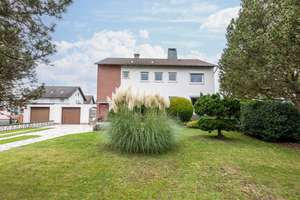 1-2-Familien-Haus mit wunderschönem Garten – Ludwig-Erhard-Straße 48, 63486 Bruchköbel – Vorschaubild 3