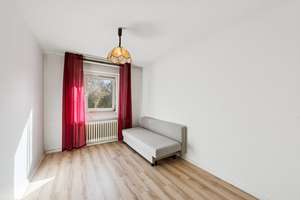Familienidylle in Lichterfelde,
Architektur der 30er Jahre in schöner Lage. – Die vollständige Adresse der Immobilie erhältst du vom Anbieter., 12209 Lankwitz, Berlin – Vorschaubild 21