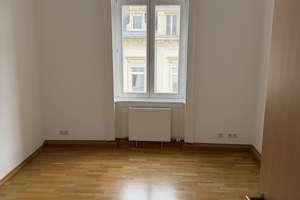 Exklusive Altbauwohnung: 5 Zimmer & 120 m² – urbanes Wohnen mitten in der Innenstadt – Langgasse 12, 65183 Mitte, Wiesbaden – Vorschaubild 6