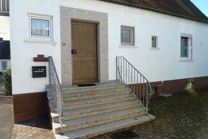 Frisch modernisiertes 1-2 Fam.-Wohnhaus mit mehreren Hallen/Garagen im stadtnahen Grün, Nfl. 900m² – Die vollständige Adresse der Immobilie erhältst du vom Anbieter., 97437 Haßfurt – Vorschaubild 7