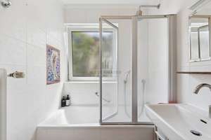 Property thumbnail 23