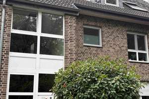 Wohnen mit Charakter: 3,5-Zimmer-Dachgeschosswohnung in Kamp-Lintfort