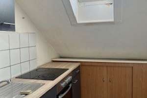 Helle, freundliche 2-Zimmer Wohnung – Burscheider Str. 75, 40591 Wersten, Düsseldorf – Vorschaubild 4