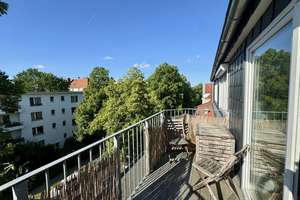 Hochwertig ausgebautes Dachegschoss mit zwei separaten Wohnungen in bester Lage von Lichterfelde! – Die vollständige Adresse der Immobilie erhältst du vom Anbieter., 12203 Lichterfelde, Berlin – Vorschaubild 10