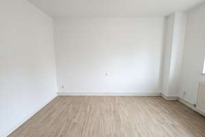 Kapitalanlage! 4-Zimmer-Eigentumswohnung mit Loggia in Nadorst – Die vollständige Adresse der Immobilie erhältst du vom Anbieter., 26125 Ohmstede, Oldenburg (Oldenburg) – Vorschaubild 13