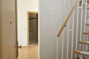 Sonnige Dachgeschoss-Maisonette-Wohnung im Gartenhaus nahe Park Sanssouci          PROVISIONSFREI !