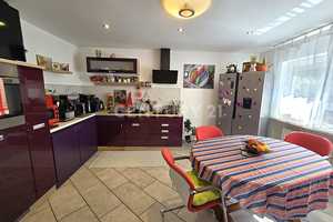 Aufwendig neu renoviertes freistehendes Einfamilienhaus mit kl. Garten und Garage in Friedrichsthal – Stadtverband Saarbrücken (Kreis) – Vorschaubild 3