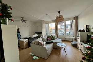 Schöne 2 Zimmer-Wohnung mit Terrasse mitten in der City! – Die vollständige Adresse der Immobilie erhältst du vom Anbieter., 76133 Innenstadt-West, Karlsruhe – Vorschaubild 1