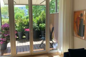 FREIE GARTEN WOHNUNG  West End