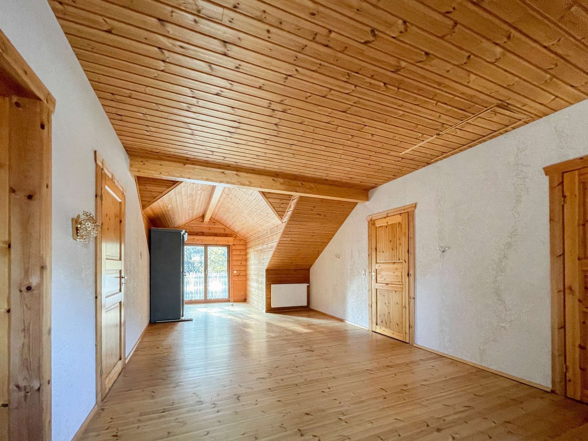 Immobilie in Crinitz - Großes Blockholzhaus mit schön gelegenem Grundstück in Crinitz - Bild 9