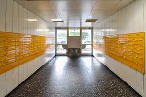 Vermietete 4-Zimmer-Wohnung mit Balkon im Stadtzentrum von Göttingen als Kapitalanlage – Die vollständige Adresse der Immobilie erhältst du vom Anbieter., 37073 Nordstadt, Göttingen – Vorschaubild 2