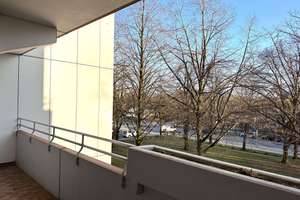 RESERVIERT! Sonnige 3-Zimmer-Familienwohnung, große Loggia, TG-Stellplatz, ca. 80m2 – Die vollständige Adresse der Immobilie erhältst du vom Anbieter., 81737 Neuperlach, München – Vorschaubild 9