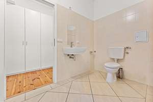 Kastanienallee 32 - Komplette 4. Etage - 217 qm - Wohnzimmer 50 qm - von privat! – Die vollständige Adresse der Immobilie erhältst du vom Anbieter., 10435 Prenzlauer Berg, Berlin – Vorschaubild 37