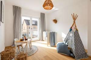 Familiengerecht: Soeben saniertes Reiheneckhaus mit Wintergarten, Terrassen und Südgarten – Die vollständige Adresse der Immobilie erhältst du vom Anbieter., 80689 St. Ulrich, München – Vorschaubild 7