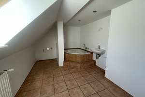 3,5-Zimmer-Wohnung in Neuruppin – Leineweberstraße 10, 16816 Neuruppin – Vorschaubild 2