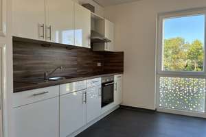 Helle 4-Zimmer-Wohnung mit Süd-/Westbalkon und Einbauküche – Lange-Feld-Straße 71, 30559 Kirchrode, Hannover – Vorschaubild 3