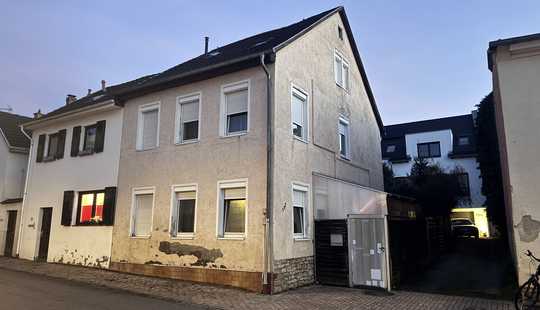 Bild von Handwerker aufgepasst! Sanierungsbedürftiges Haus in Nieder-Ingelheim
