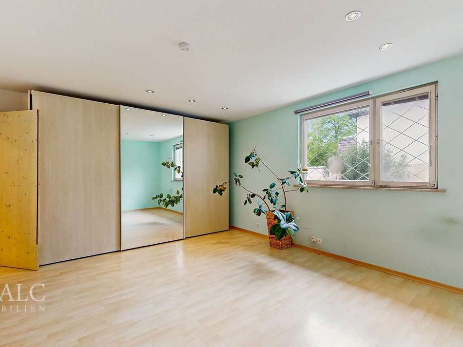 Schlafzimmer EG 4-Zi-Whg.
