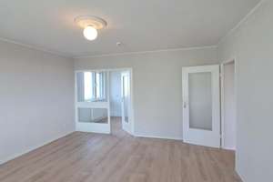 Schicke 2-Zimmer-Wohnung mit Loggia sucht neue Mieter! – Aronsstr. 53, 12057 Neukölln (Ortsteil), Berlin – Vorschaubild 3