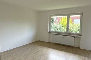 Helle 4-Zimmer-Wohnung mit Westbalkon + ca. 45 m² Hobbyfläche im DG — Münster-Hiltrup – Schumannstraße 16, 48165 Hiltrup-Mitte, Münster – Vorschaubild 7