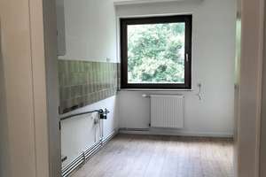 Helle 3-Zimmer-Wohnung mit Balkon in Hannover, Badenstedt – Die vollständige Adresse der Immobilie erhältst du vom Anbieter., 30455 Badenstedt, Hannover – Vorschaubild 4