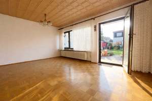 Attraktives RHM in begehrter Siedlung – ideal für Familien! – Die vollständige Adresse der Immobilie erhältst du vom Anbieter., 91080 Spardorf – Vorschaubild 1