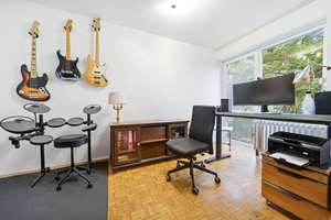 Großzügiges, freistehendes EFH samt Einliegerwohnung, Garten und Garage – Auf der Heide 12a, 44803 Altenbochum, Bochum – Vorschaubild 19