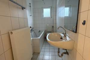 Helle 2-Zimmer-Wohnung mit Balkon in Remscheid-Stadtparknähe – Pickertstr. 4, 42853 Schöne Aussicht, Remscheid – Vorschaubild 6