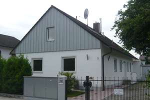 Charmantes freistehendes Einfamilienhaus, Bestlage Unterhaching, großer Garten, DG als ELWhg möglich – Die vollständige Adresse der Immobilie erhältst du vom Anbieter., 82008 Unterhaching – Vorschaubild 3
